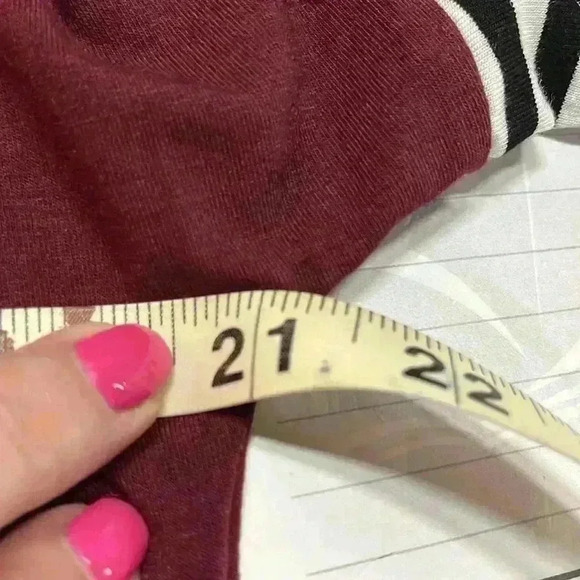 Zenana Women’s Color Block Top XL Red/Black Round Neck Pullover Curved Hem - Picture 9 of 10